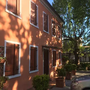 https://locanda-stella-doro.hotelslidodijesolo.com