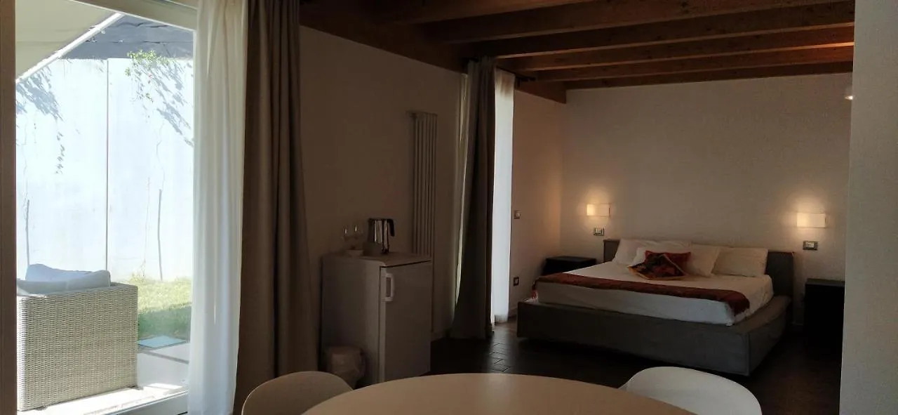 Frühstückspension Carmen De Nella Eco Lodge 4* Caprino Veronese