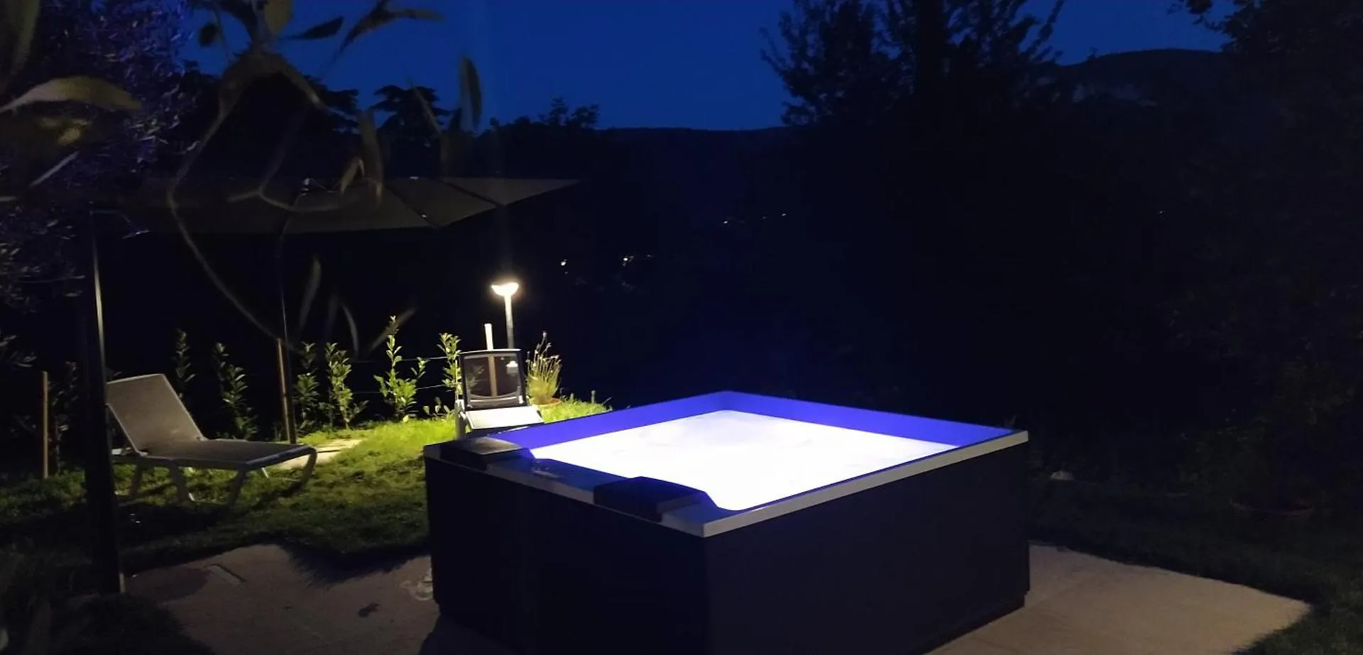 Carmen De Nella Eco Lodge 4* Caprino Veronese Frühstückspension