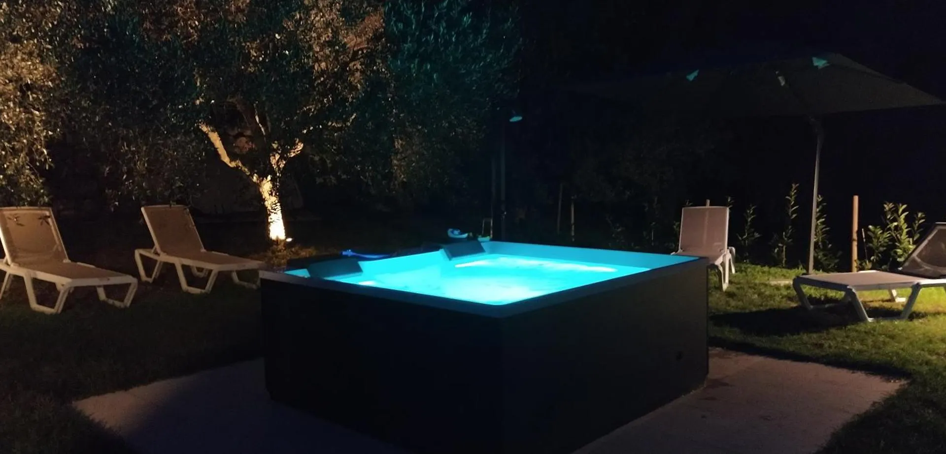 Carmen De Nella Eco Lodge 4* Caprino Veronese