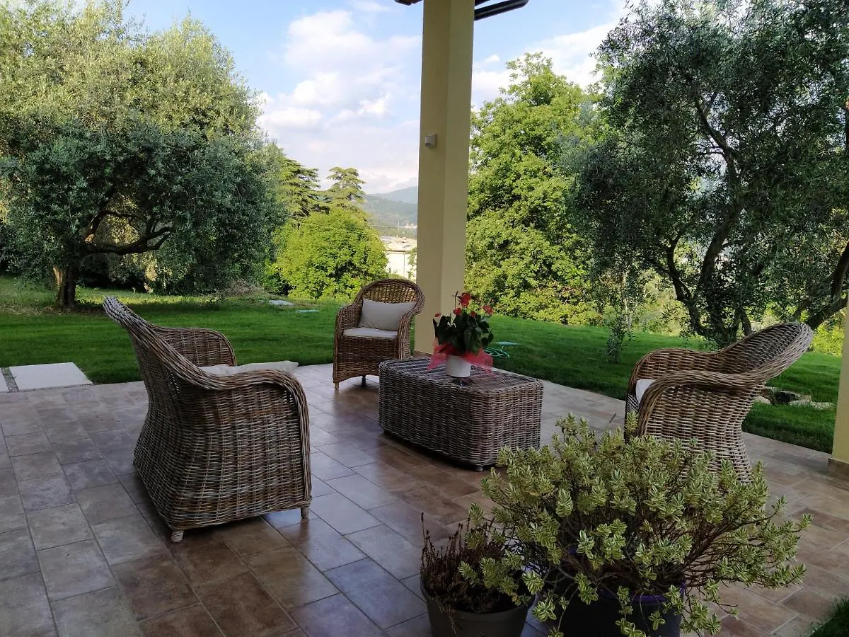 Bed & Breakfast Carmen De Nella Eco Lodge 4* Caprino Veronese