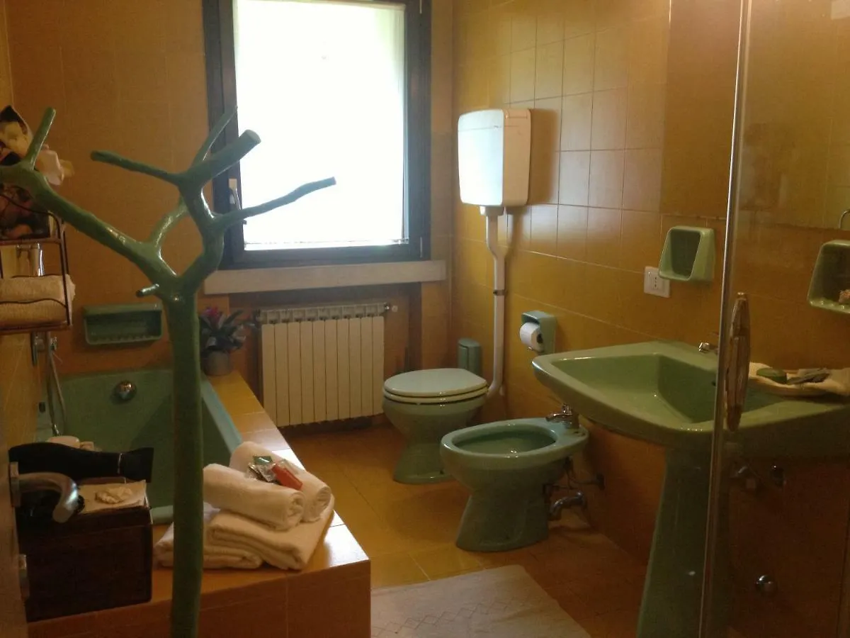 Carmen De Nella Eco Lodge 4* Caprino Veronese Bed & Breakfast